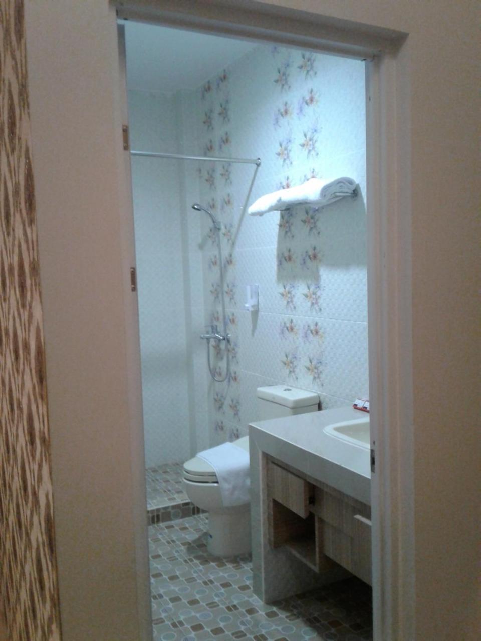 Fortune Front One Hotel Kendari Luaran gambar